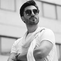 کیوان داوودی